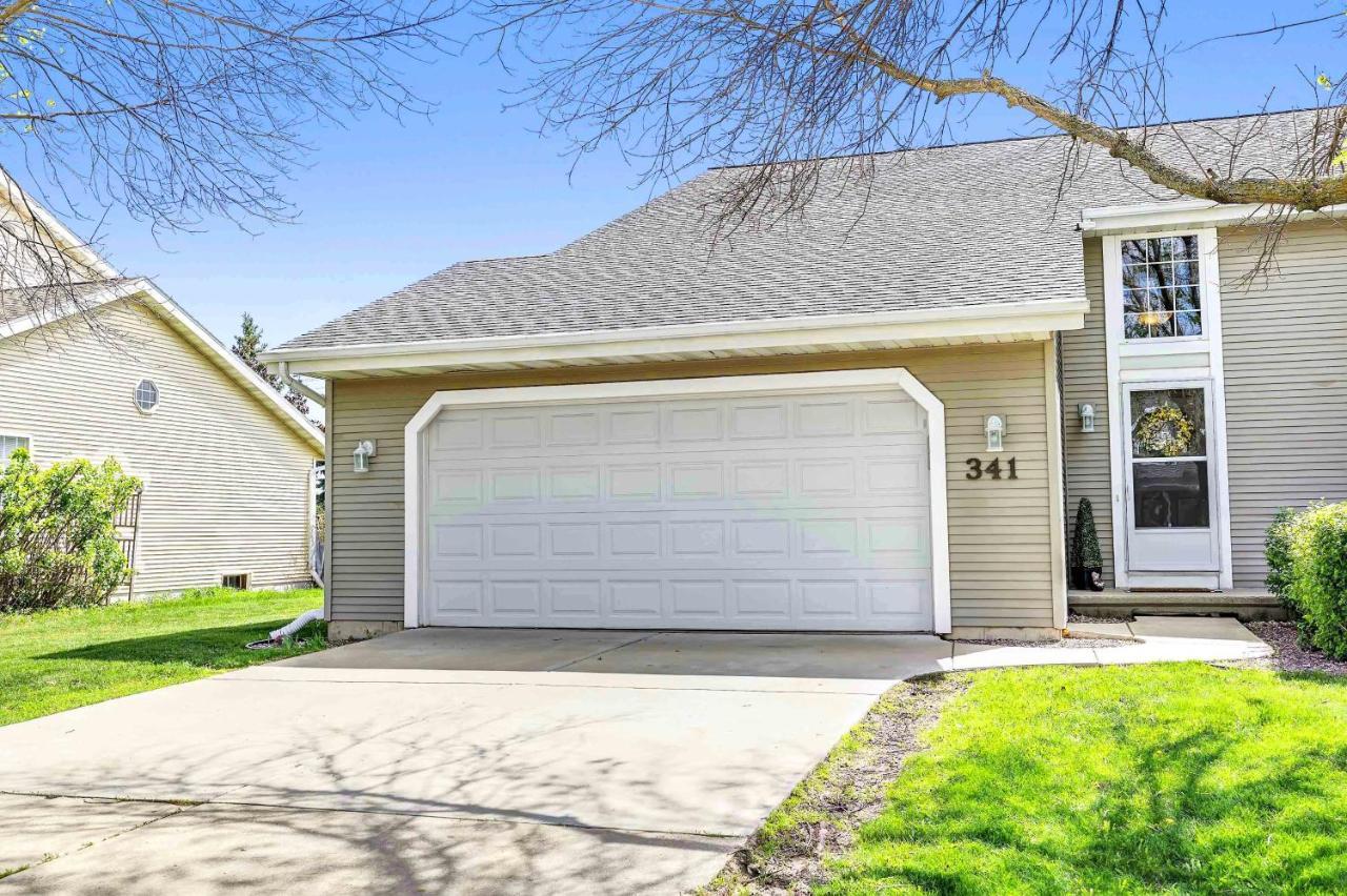Serene 3 Bedroom Home, Nrm, Wi-Fi, Parking, Queen Bed De Pere Exteriér fotografie