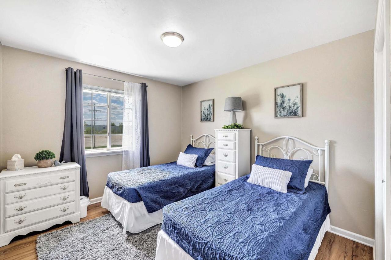 Serene 3 Bedroom Home, Nrm, Wi-Fi, Parking, Queen Bed De Pere Exteriér fotografie